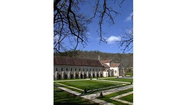 LES ABBAYES CISTERCIENNES