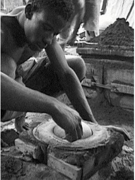 DJOUROU, UNE CORDE A TON COU