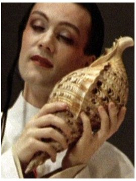 En souvenir de trois sœurs