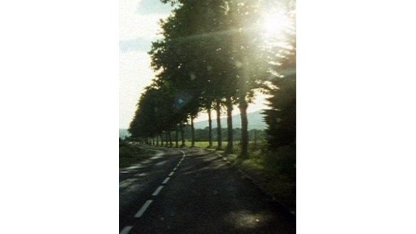 LES ROUTES DE LA LUMIERE