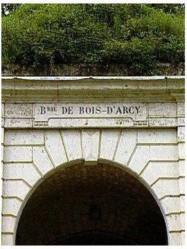 LES IMAGES D'ARCHIVES