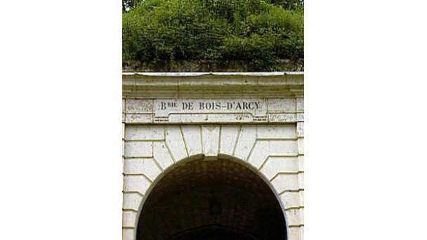 LES IMAGES D'ARCHIVES