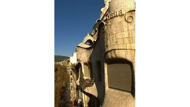 LA CASA MILA
